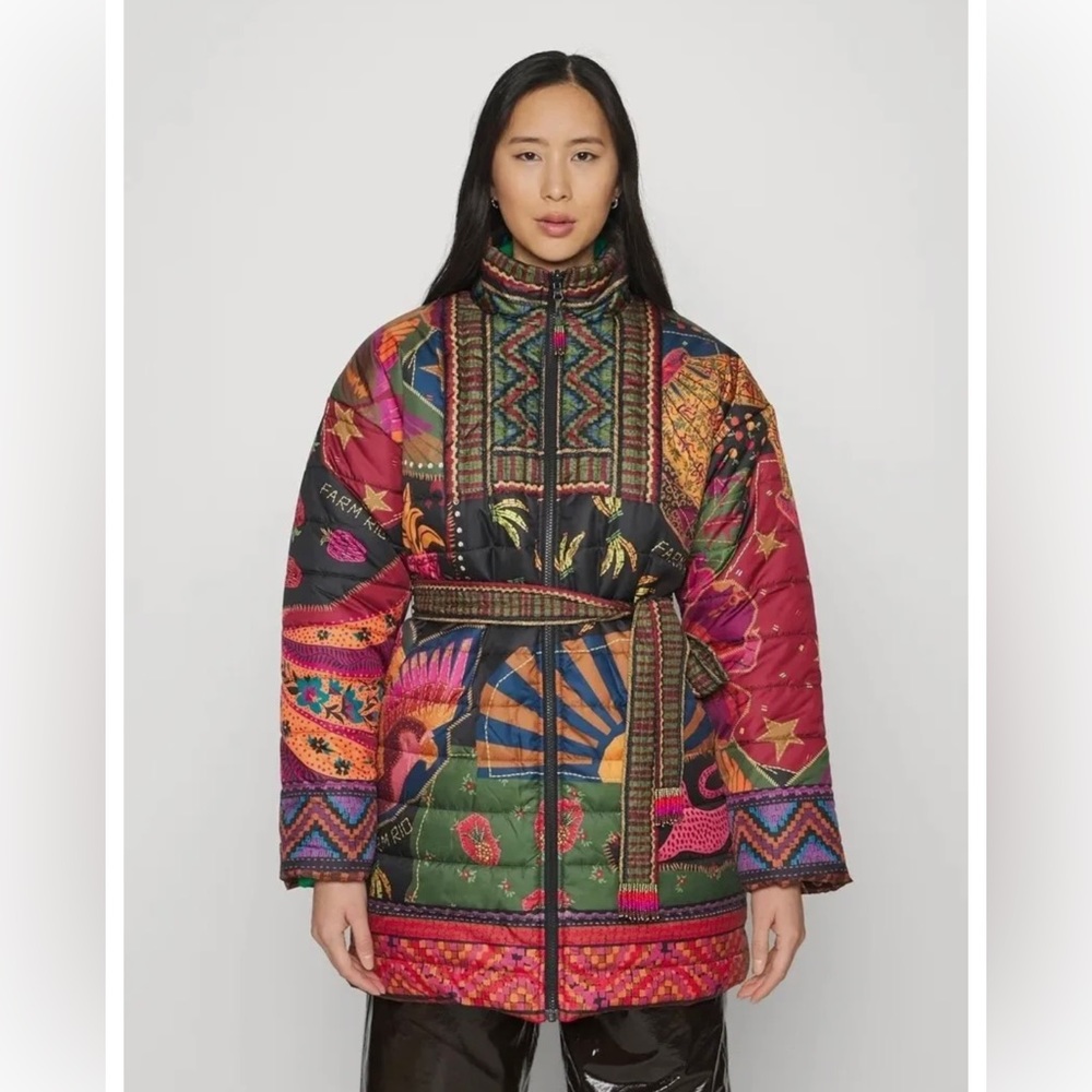 Farm Rio Crazy Mix Fruit Floral Print Reversible Puffer Jacket size XL like new!